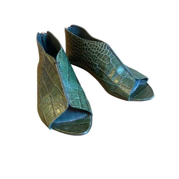 Jenni Kayne‎ Size 7 Leather Embossed Animal Print Flats Zip Forest Green Boho